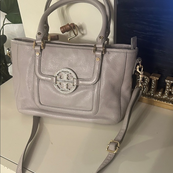 Tory Burch Light Gray Leather Satchel. Send me offers!! - Picture 11 of 11